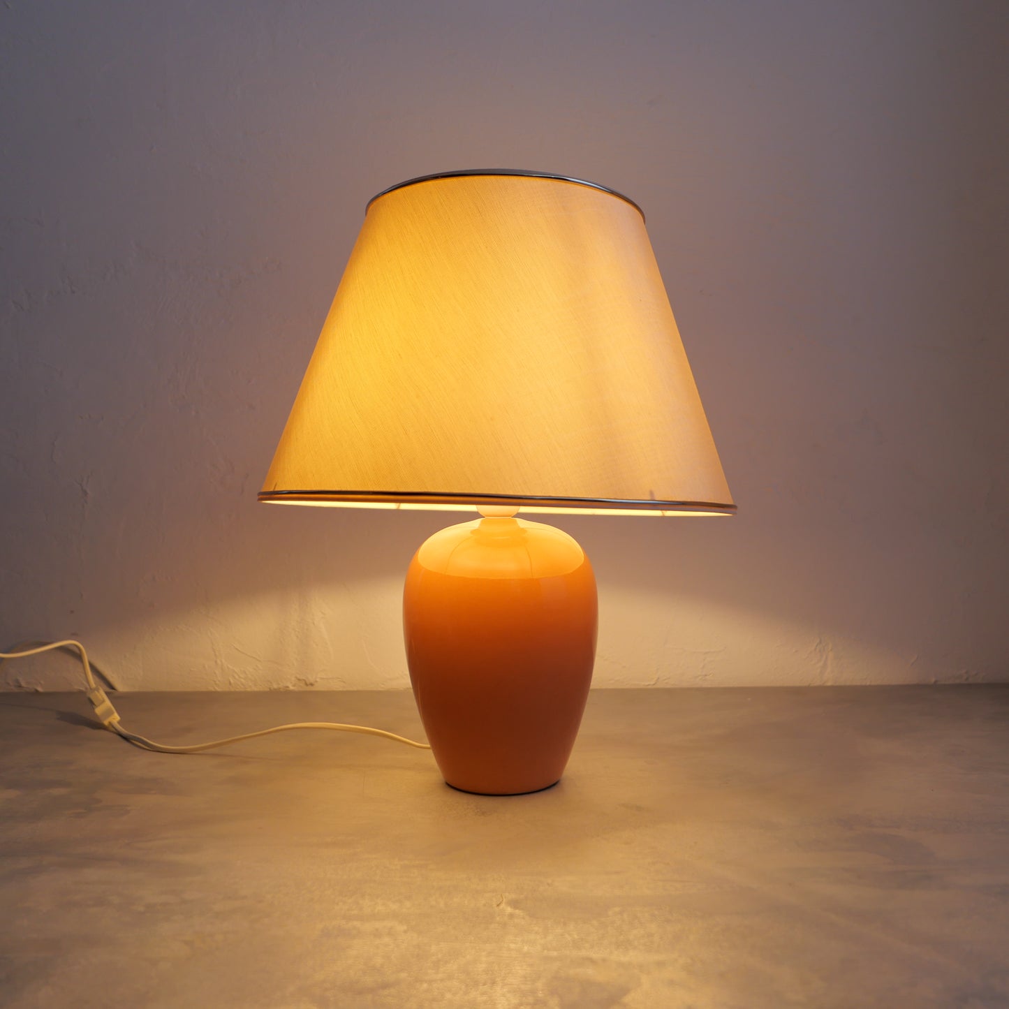 Vintage Ceramic Table Lamp